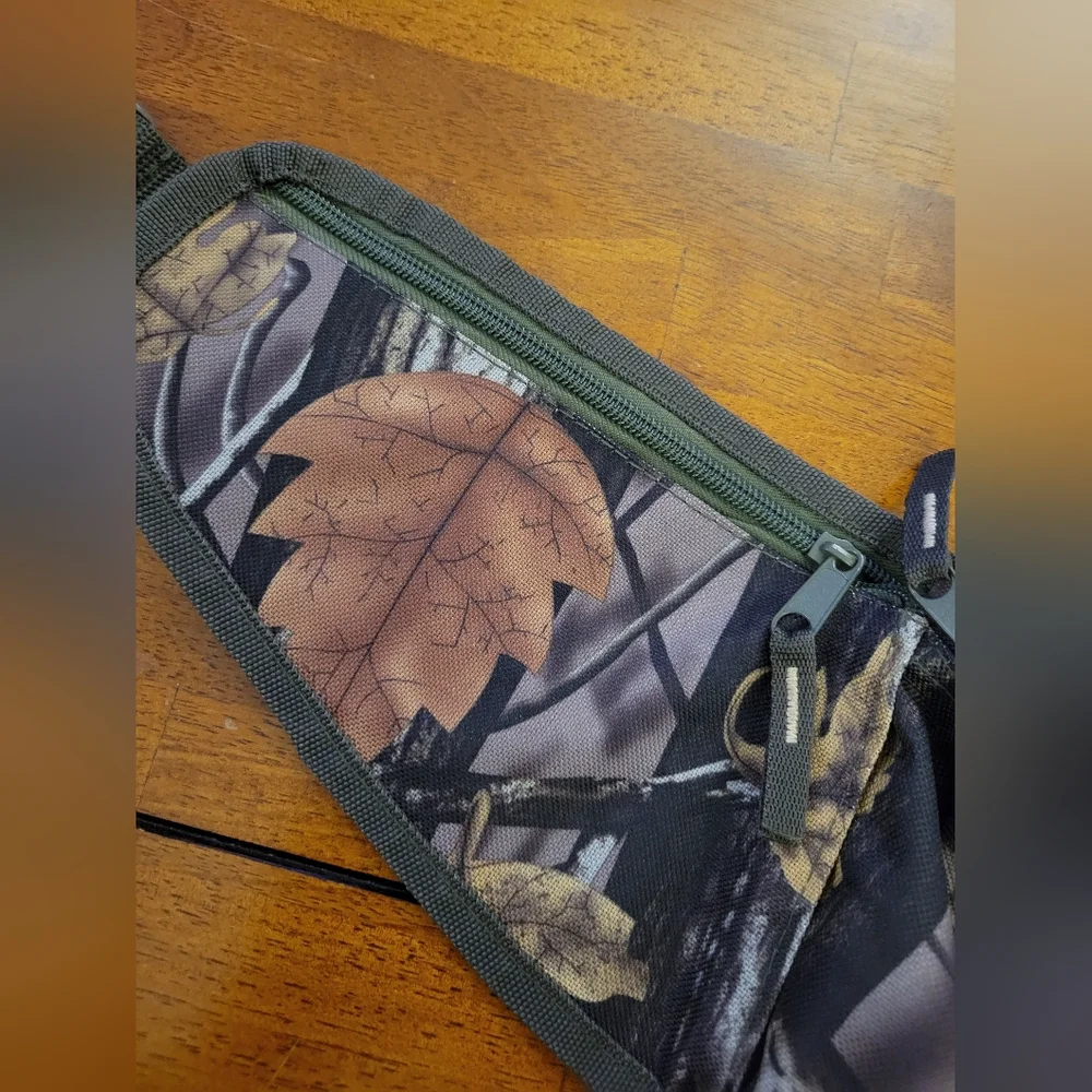 Treestand Wingnan Camouflage Messenger Bag, New